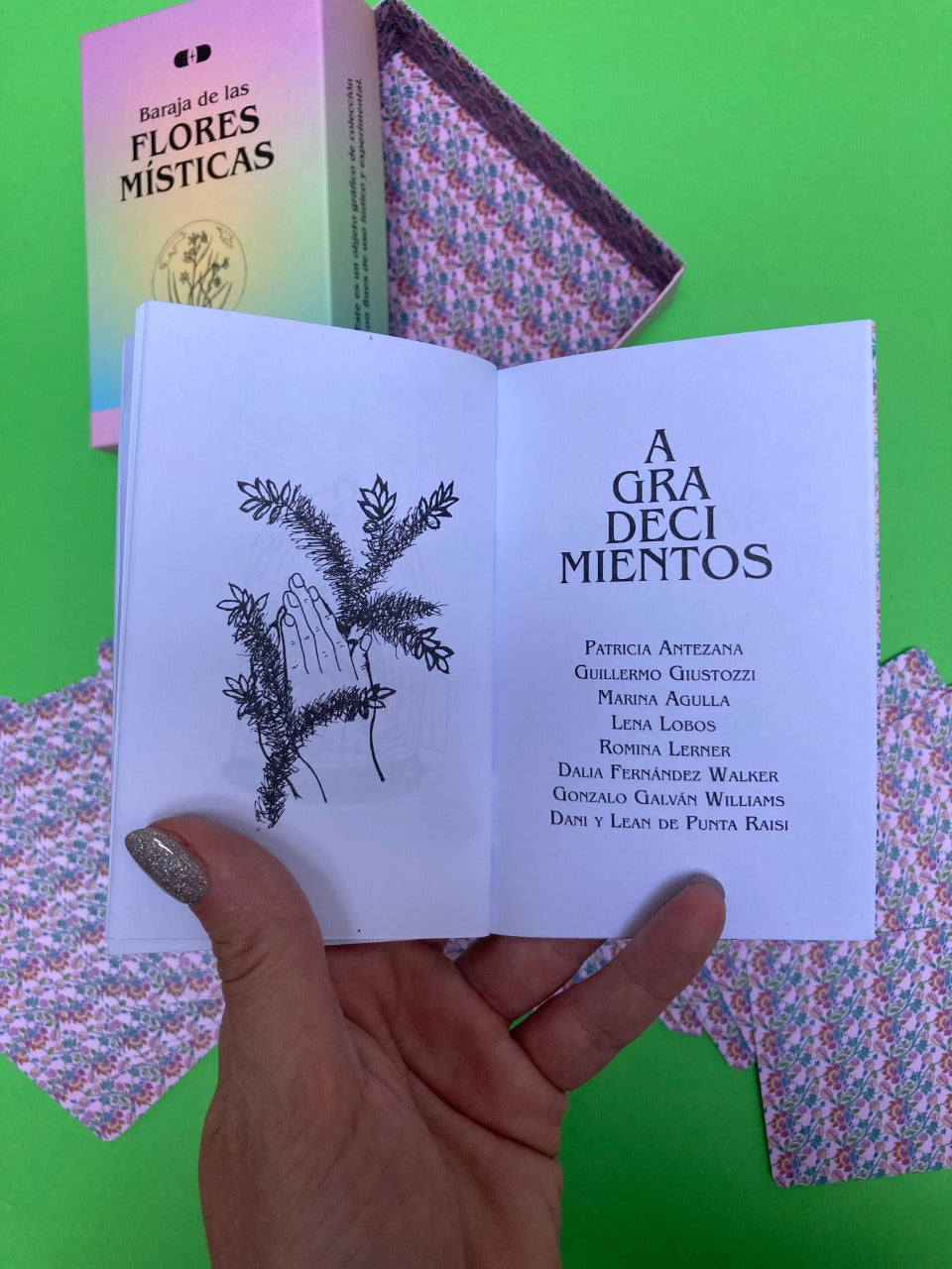 Oráculo Flores Místicas - Cápsula Dorada